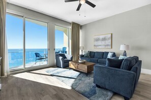 TV, DVD player - Aqua 2304 Oceanfront Penthouse Escape with Panoramic Gulf Views (Panama City Beach)