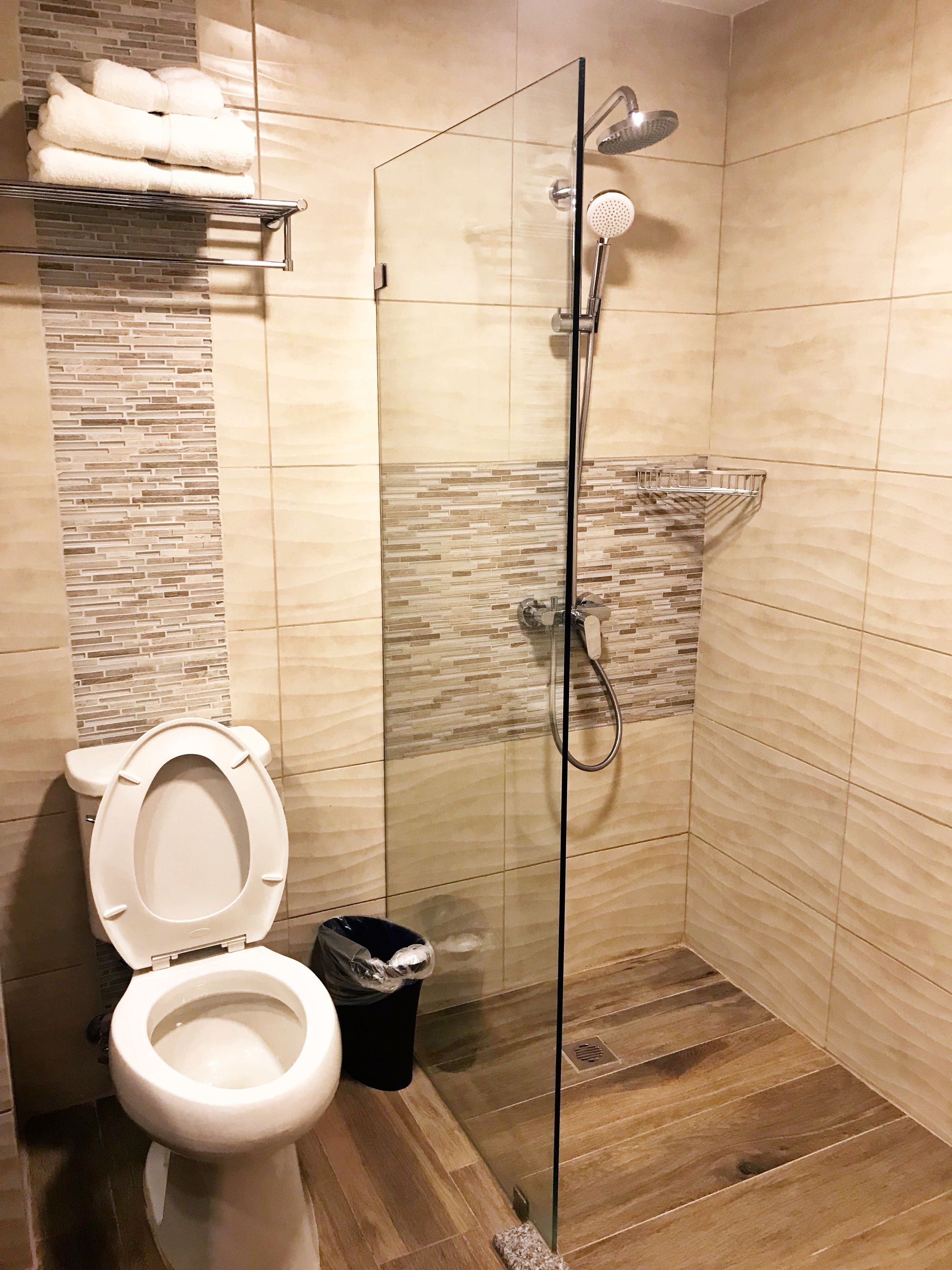 superior room, 1 queen bed, balcony, city view | bathroom | shower, free toiletries, hair dryer, towels