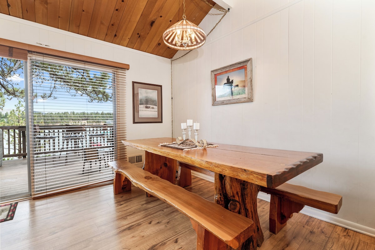 Photo 16 of LAKEFRONT - Boat Dock! Close to Slopes, HOT TUB! Game room!
