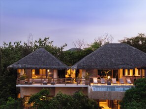 Exterior - Luxe Beach Villa in 5-star Oceanfront Community (Huatulco)