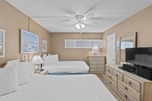 1 bedroom, iron/ironing board, free WiFi, bed sheets - Beachfront Getaway on the Gulf of Mexico! FREE Bch Svc (217) (Destin)