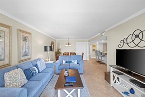 TV, DVD player, video library - 523-Gorgeous Gulf Views from 5th Flr, Free Beach Service (Destin)