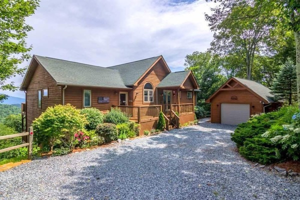Driveway to the entrance of the home