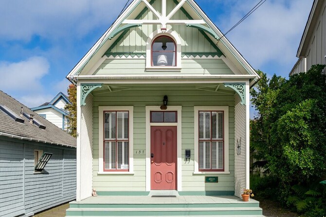 Sweet Pea Pacific Grove Victorian Walk To Beach And Town 23 Room Prices Deals Reviews Expedia Com