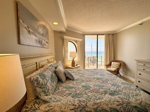 3 عدّة غرف نوم ومكواة/لوح كي وواي فاي مجانًا وملاءات أسرّة