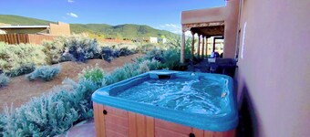 Heathers Hacienda 3 360 Views Hot Tub AC