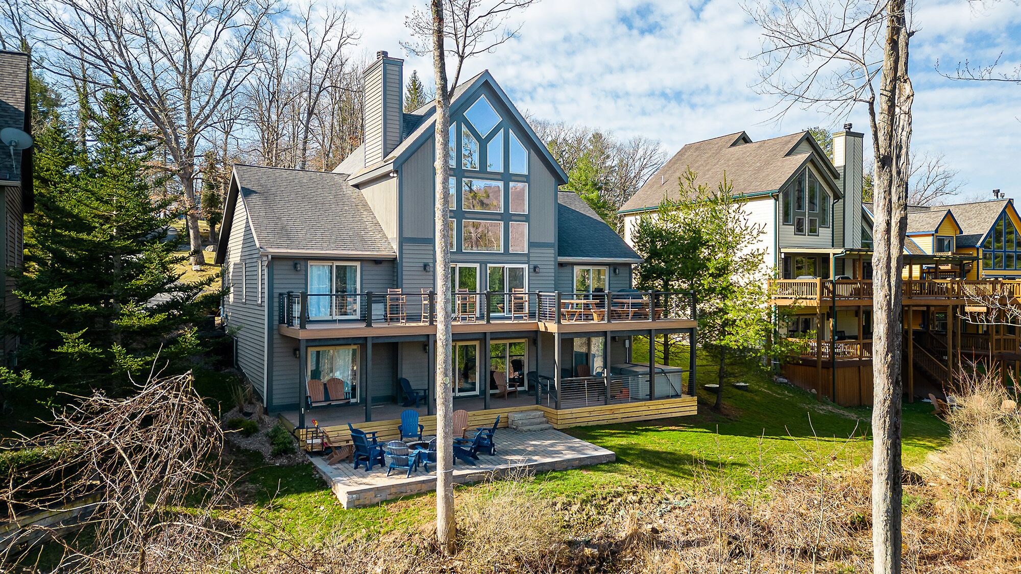 Stone Crest | Centrally Located, Fire Pit!