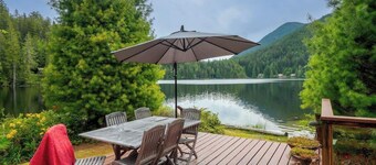 North Lake 2 sovrum Sunshine Coast Water Front Retreat