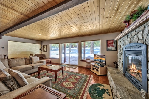 Available for the 4th and Celebrity Golf  - Tahoe Chalet Downstairs living