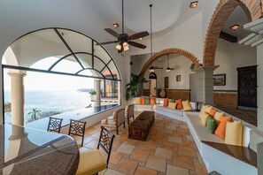 Outdoor dining - Gated Oceanfront Estate | Access to Private Beach (Huatulco)