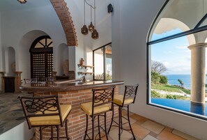 Bar (a l'allotjament)