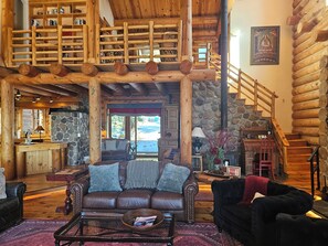 TV, fireplace, DVD player