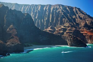 Exterior - Villas Of Kamalii 7 Overlook lush greens & fairways of Makai Golf Course (Princeville)
