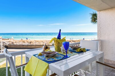 203-Unpack and Unwind! True Beachfront Condo with Free Beach Service