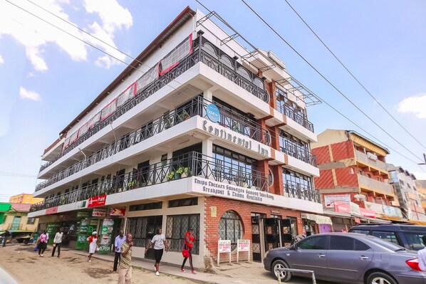 숙박 시설 정면