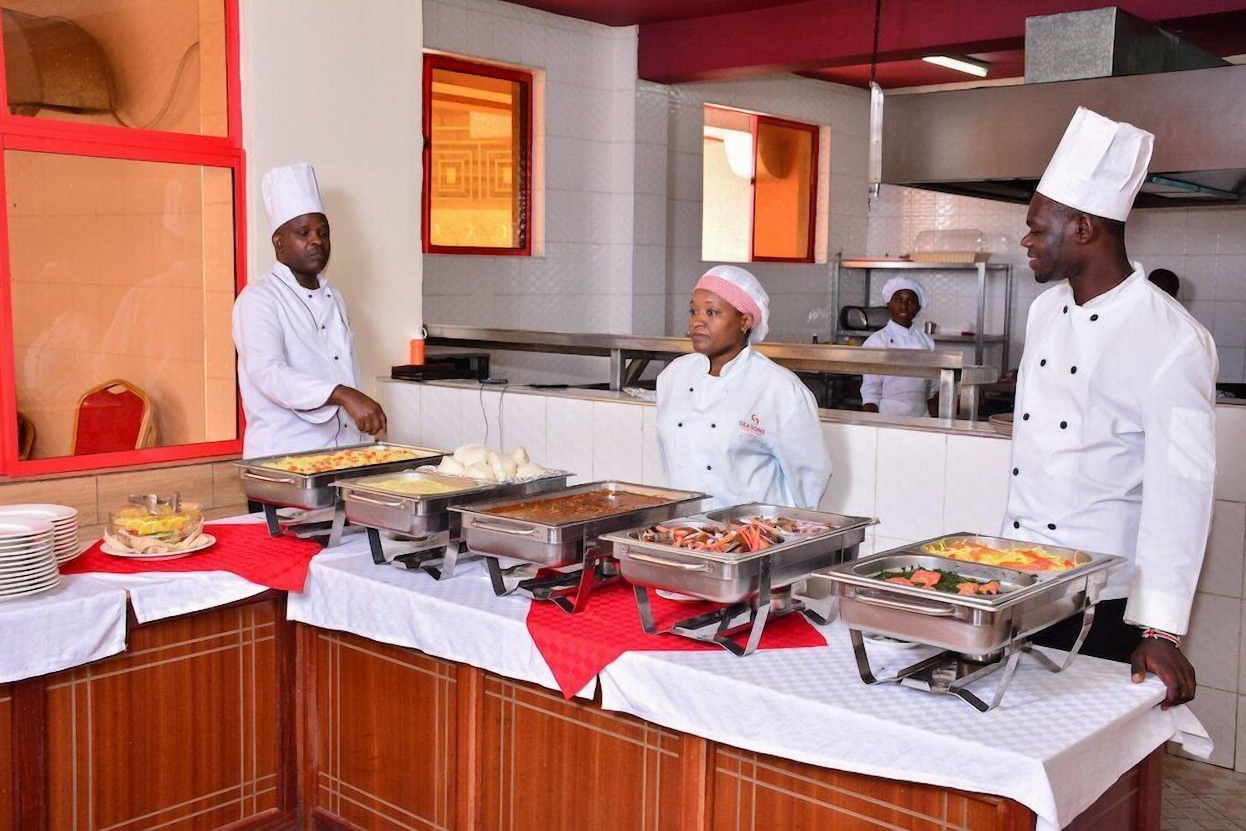 تناول الطعام