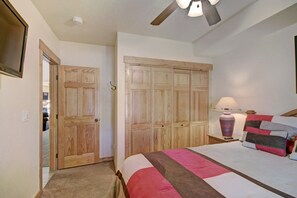 3 habitaciones, tabla de planchar con plancha y wifi gratis