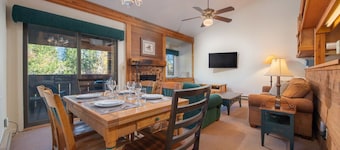 JHRL - Aspens Elderberry 4021 - Great Mountain View