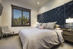 4 habitaciones, tabla de planchar con plancha y wifi gratis 