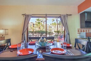 Dining - Princesa Resort E-101 Off The Hook Simply Elegant Ocean Front Condo (Puerto Penasco)