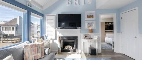 TV