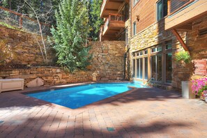 Piscina interna