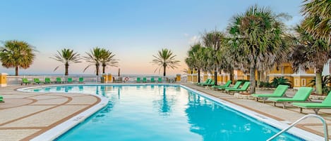 Sisäuima-allas, lämmitetty uima-allas