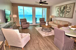 Televisión y reproductor de DVD 