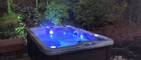 Bain à remous extérieur
