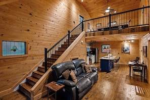 Smart TV, fireplace, DVD player