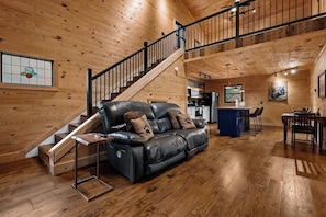 Smart TV, fireplace, DVD player