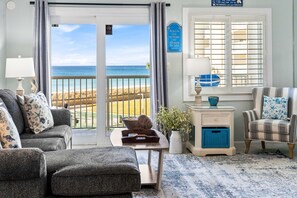 TV, DVD player, books, video library - 316- Family Friendly, Home away from Home with fantastic Gulf Views (Destin)