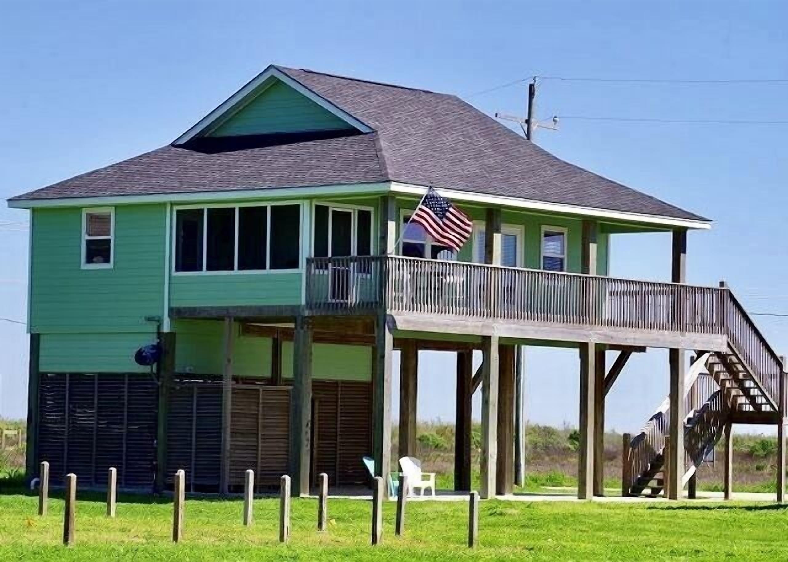 MI CASA DEL MAR - So close to the beach, perfect house for 4!