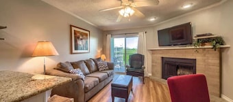 RRC A203 Sweet Retreat On The Comal
