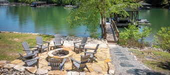 Lake James Retreat: Large Private Lakefront Home