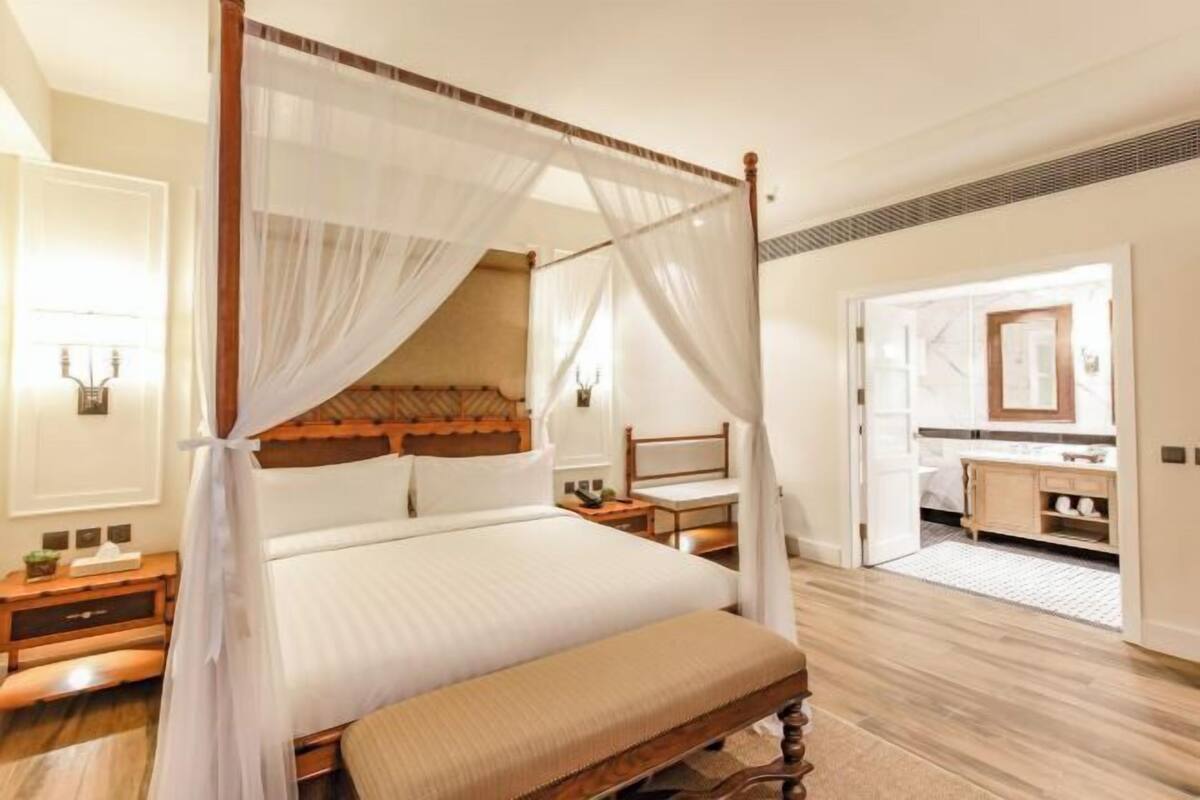 Minibar, in-room safe, blackout curtains, soundproofing