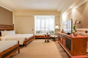 Habitación Deluxe doble | Minibar, caja fuerte, cortinas opacas y sistema de insonorización