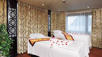 Massage/treatment rooms