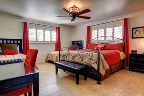 2 bedrooms, iron/ironing board, free WiFi, bed sheets