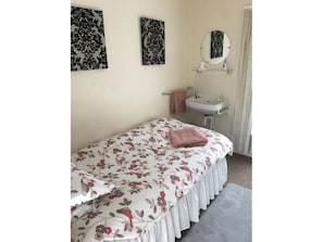 1 bedroom, WiFi