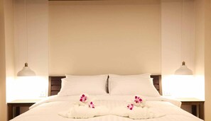 มินิบาร์ฟรี, Wi-Fi ฟรี, ผ้าปูที่นอน