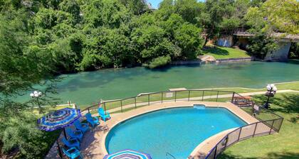 Inverness 216 right on the Comal River! Schlitterbahn!! Pool & river access!