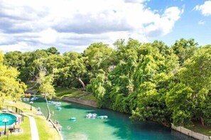 Pool - Inverness 216 right on the Comal River! Schlitterbahn!! Pool & river access! (New Braunfels)