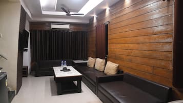 3 Bedroom A.C Cottage