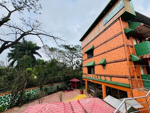 Exterior - Hill Forest Resort Lonavala (Mawal)