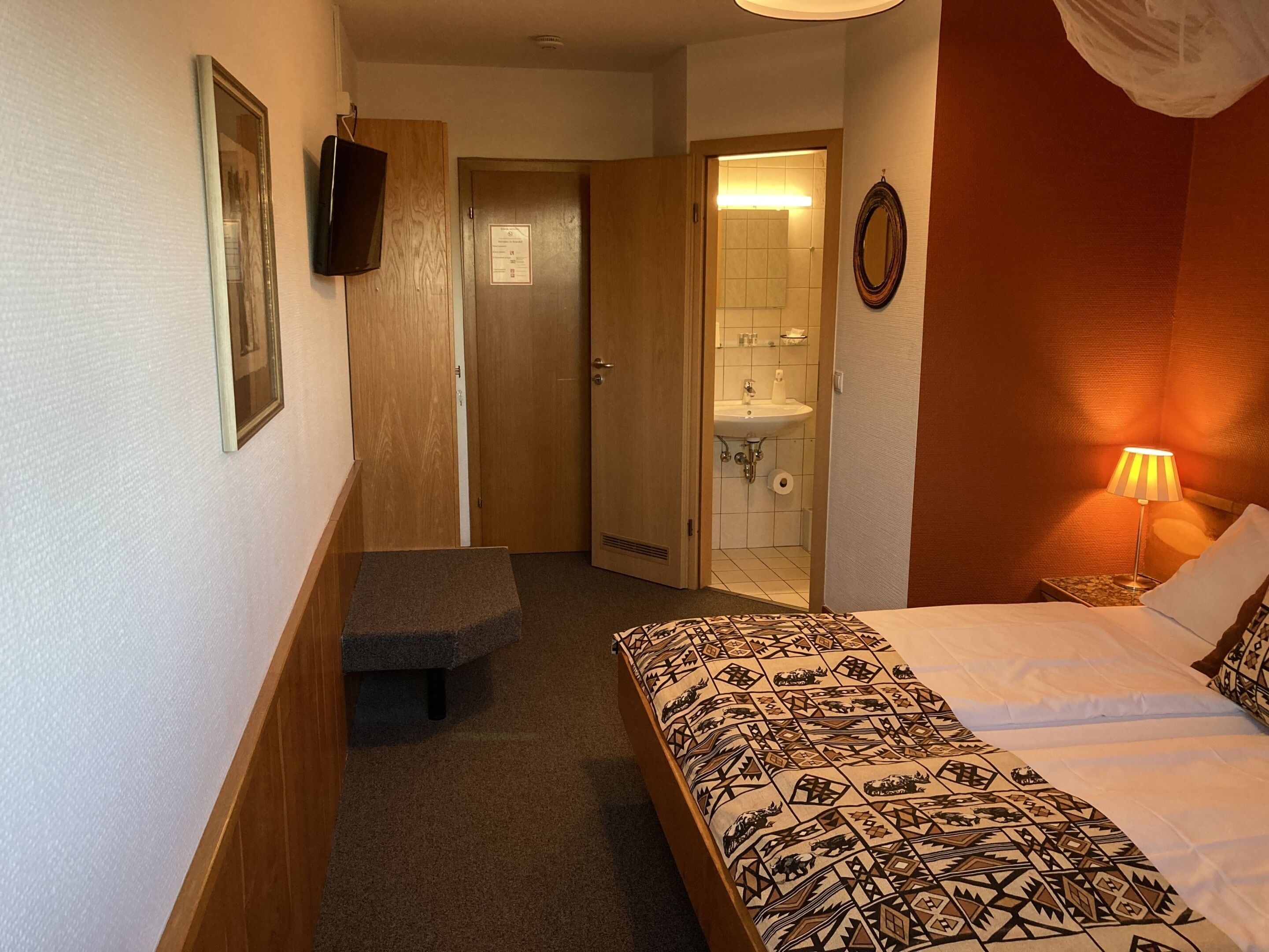 Standard Double Room, Ensuite