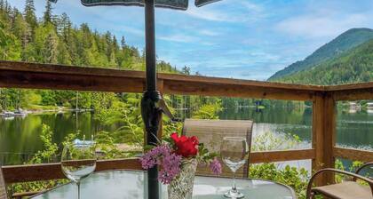 The Lakeside Cottage