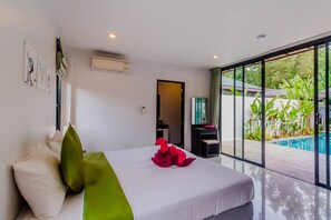 Room - Tropical Pool Villas near Phuket Zoo (Chalong)
