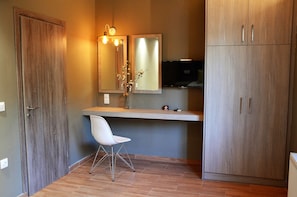 Deluxe Bungalow with partial sea view | 1 quarto, frigobar, escrivaninha, cortinas blackout