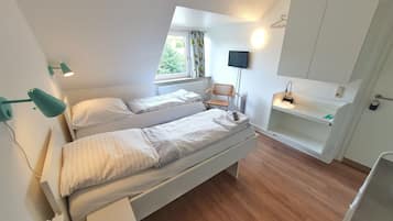 Double Apartment | Γραφείο, δωρεάν Wi-Fi, κλινοσκεπάσματα